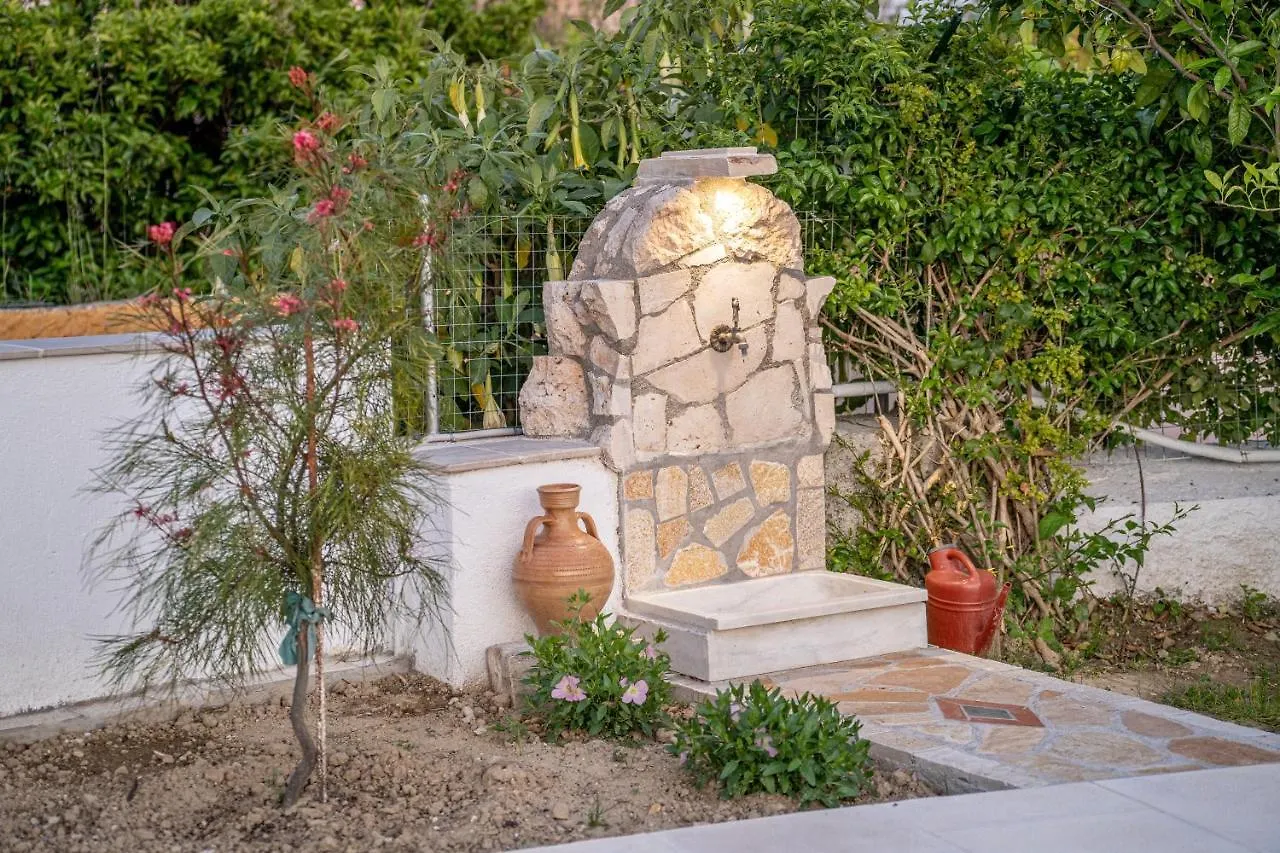 Villa Erasmia- House 1 Ground Floor سفوروناتا اليونان