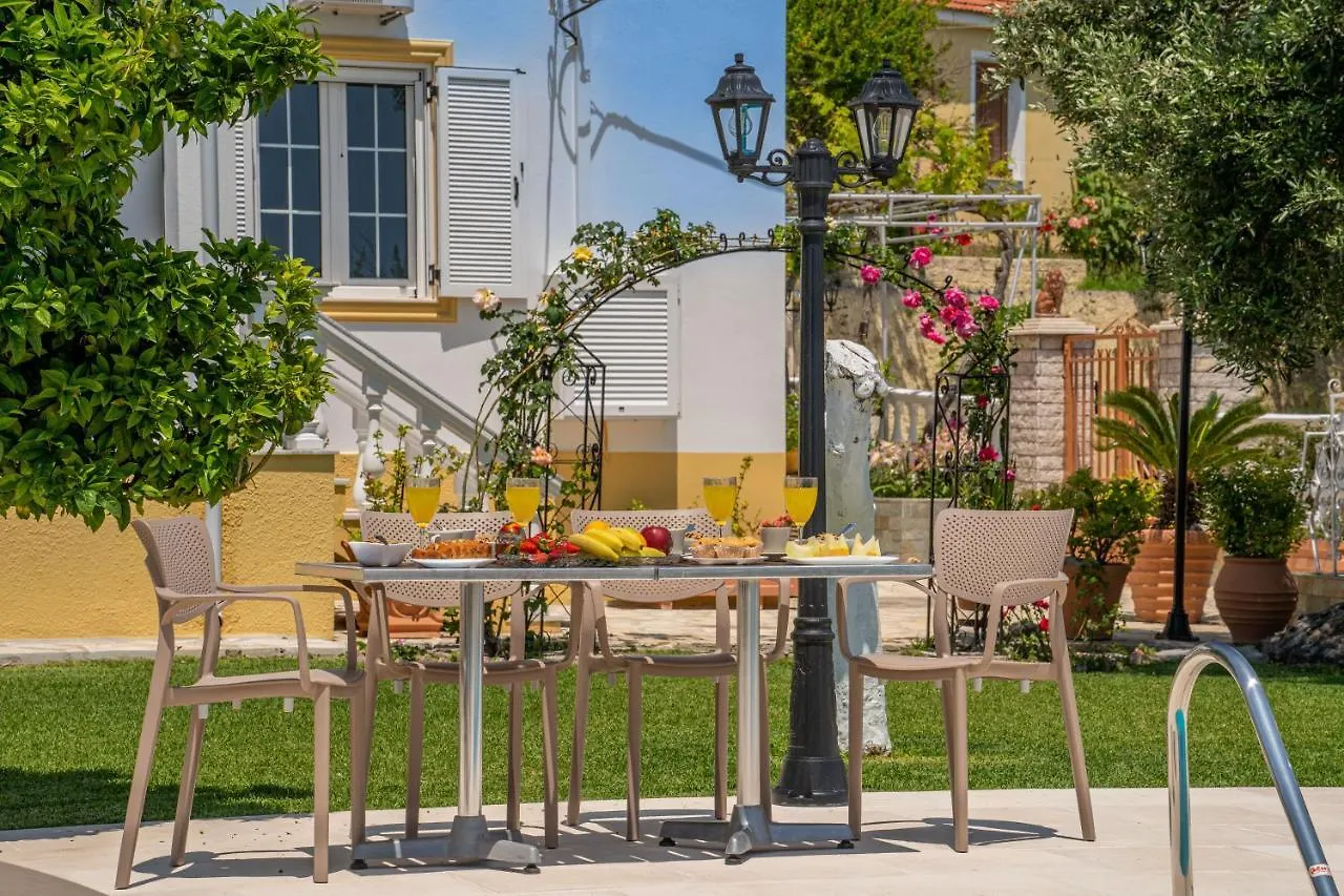 Villa Erasmia- House 1 Ground Floor سفوروناتا 0*,  اليونان